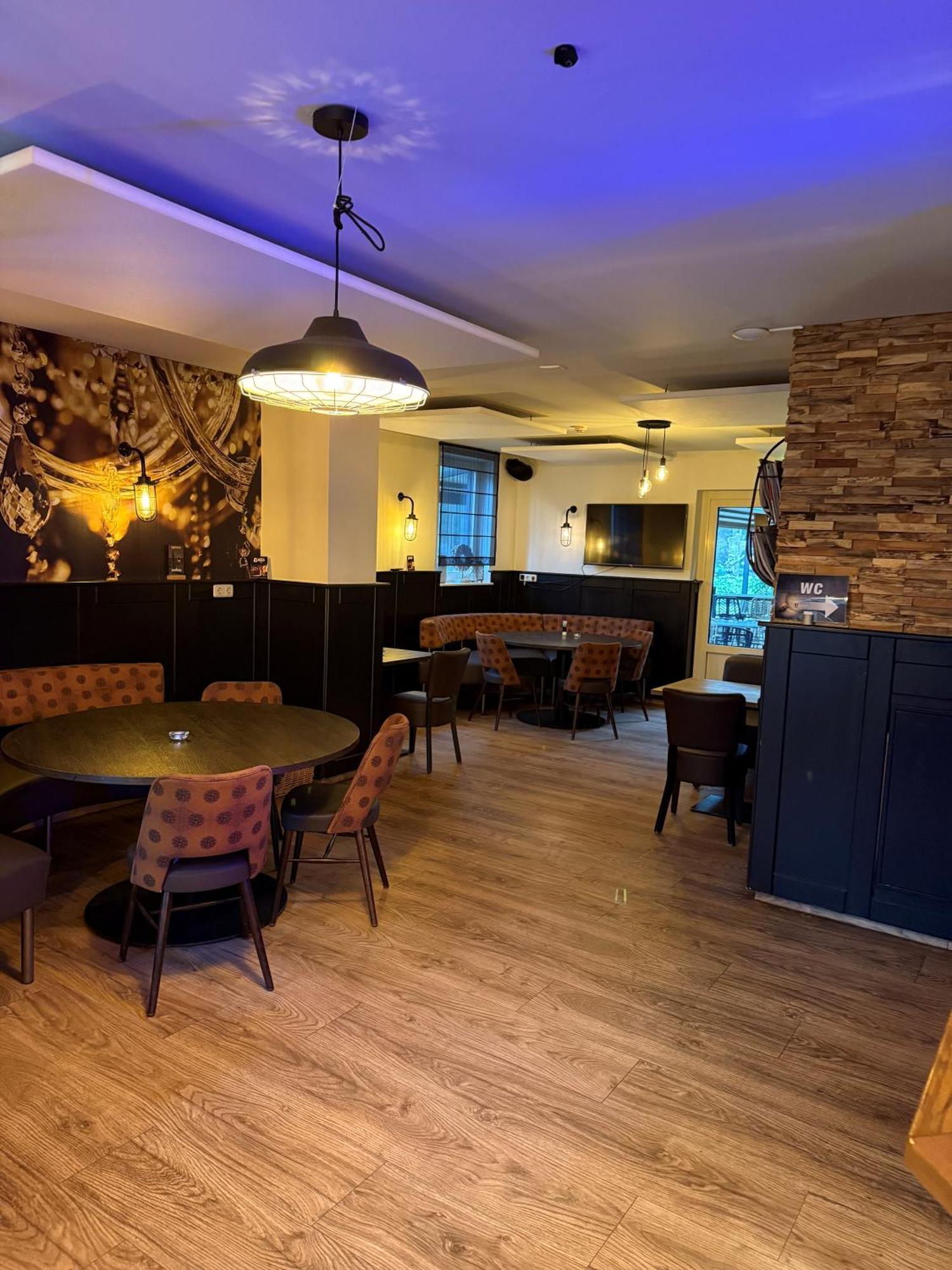 Hotel Pension De Tipmast Bladel ภายนอก รูปภาพ